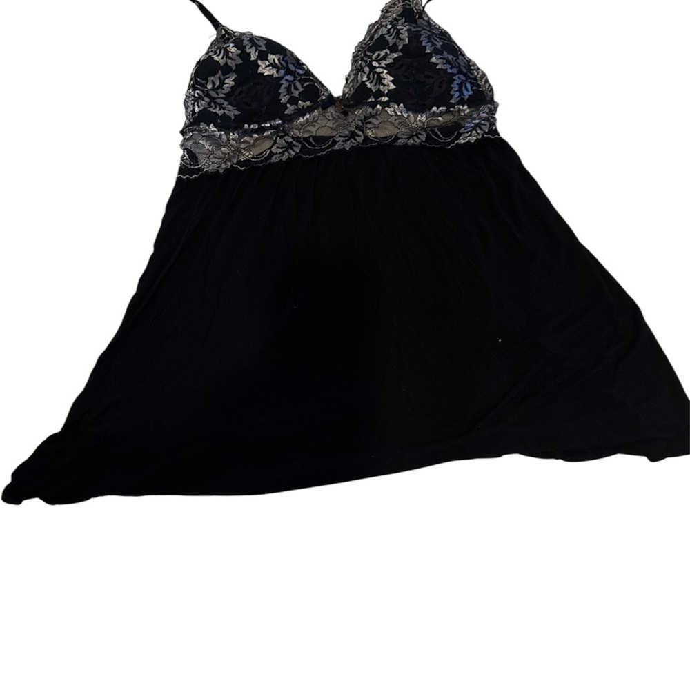 Daisy Fuentes size large Elegant Black Lace Nightgown